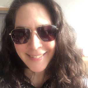 Meet your Posher, Orlee